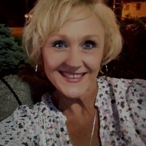 Meet your Posher, Kendra